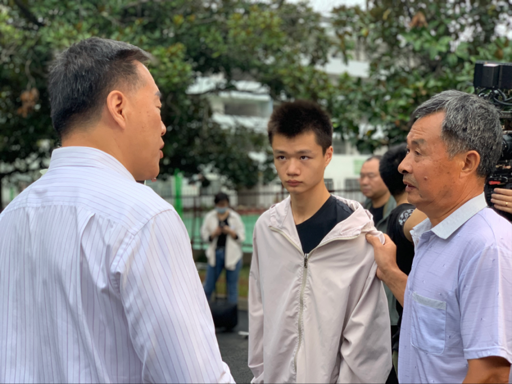 1634525247342775.png 222.png